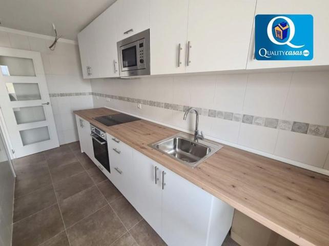 Piso en venta en Elche, El Altet photo 0