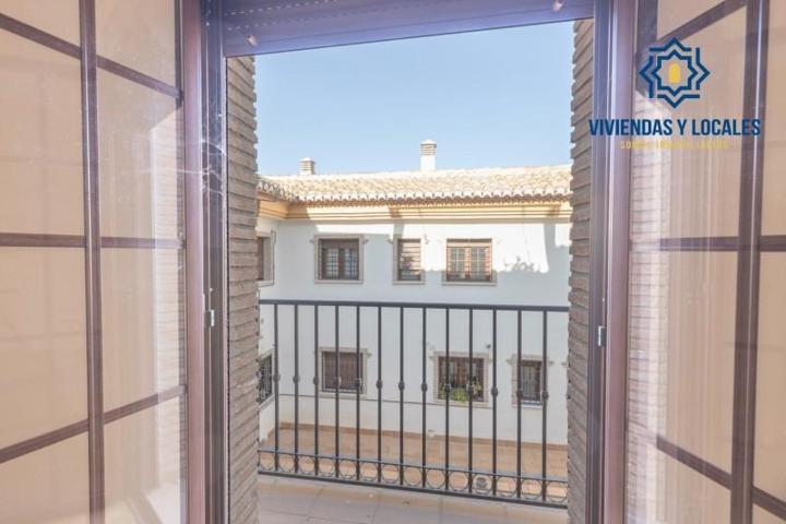 Piso en venta en Zubia, Centro photo 0