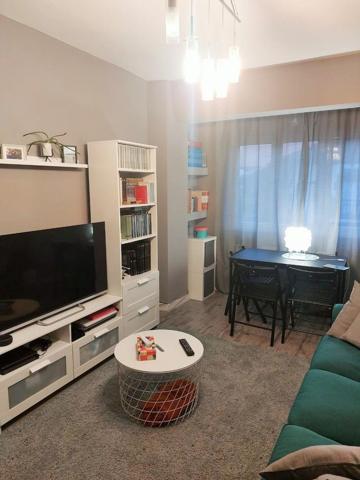 Piso en venta en Avilés, Avilés photo 0