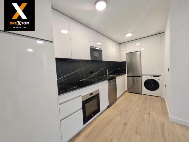 Apartamento en venta en Murcia, Juan de Borbon photo 0