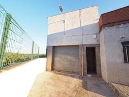 Adosada en venta en Sabadell, Torrent del Capellà photo 0