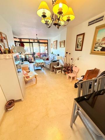 Piso en venta en Sevilla, Avenida de las Ciencias photo 0