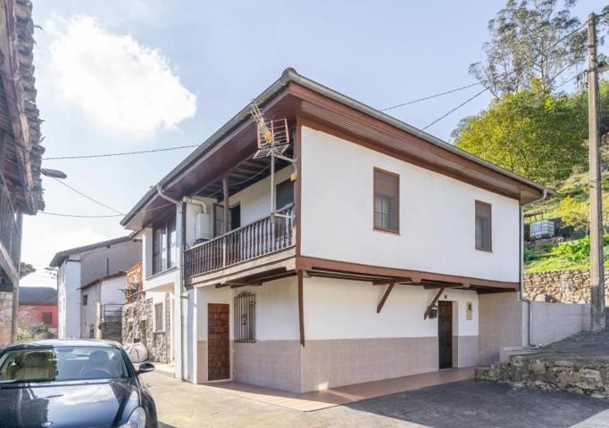 Chalet en venta en Ribera de Arriba, Northern spain photo 0
