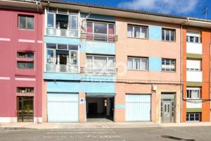 Edificio en venta en Avilés, Jardín de Cantos - El Nodo photo 0