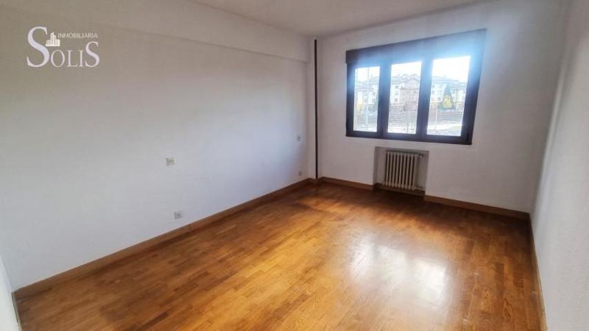 Piso en venta en Oviedo, Centro - Auditorio photo 0