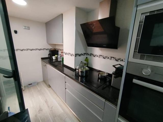 Piso en venta en Málaga, Cruz de Humilladero- Paseo de los Tilos photo 0