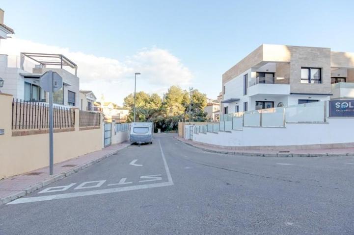 Chalet en venta en Orihuela Costa, Villamartín-Las Filipinas photo 0