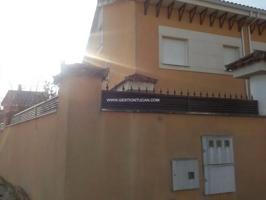 Chalet en venta en Talavera de la Reina, Talaverilla photo 0