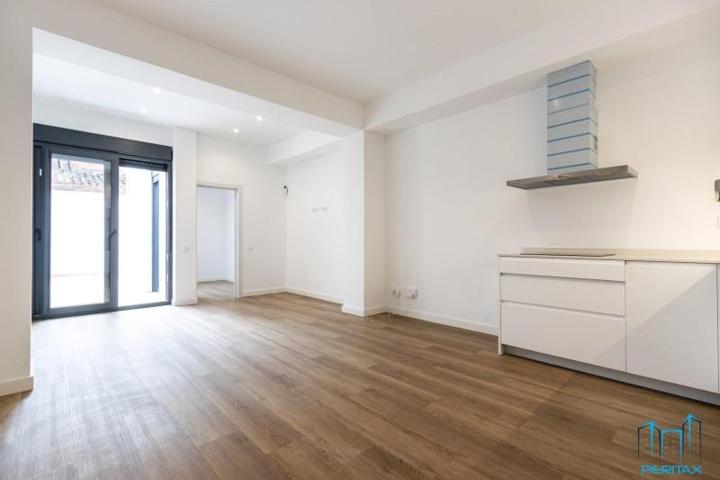 Planta baja en venta en Terrassa, Segle xx photo 0