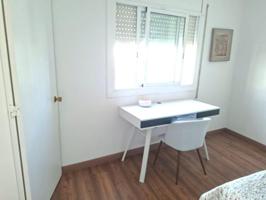 Piso en venta en Vilanova i la Geltrú, Barri De Mar photo 0