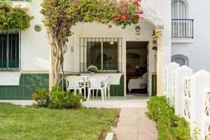 Apartamento en venta en Fuengirola, Torreblanca del Sol photo 0