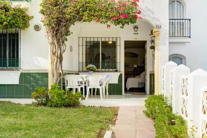 Apartamento en venta en Fuengirola, Torreblanca del Sol photo 0