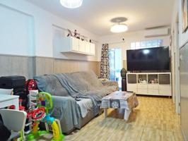 Piso en venta en Málaga, Cruz de Humilladero- Paseo de los Tilos photo 0