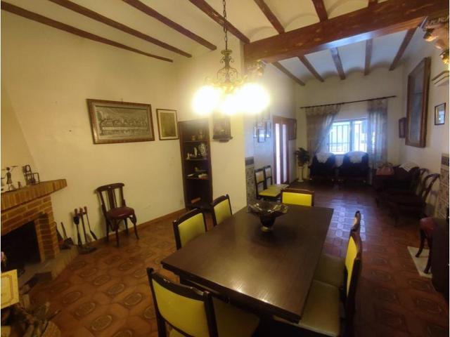 Casa con terreno en venta en Bellreguard photo 0