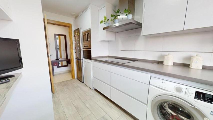 Piso en venta en Córdoba, Hipercor photo 0