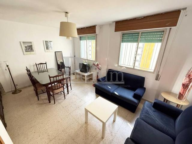 Piso en venta en Sevilla, Centro - Puerta Carmona photo 0