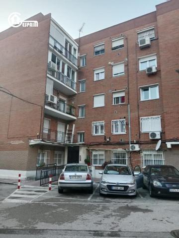 Piso en venta en Madrid, Aluche photo 0