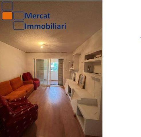 Piso en venta en Sant Boi de Llobregat, Sant Boi De Llobregat photo 0