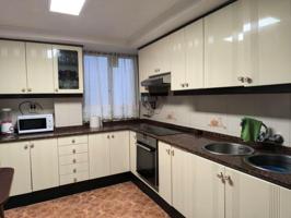 Piso en venta en Valencia, Beteró photo 0