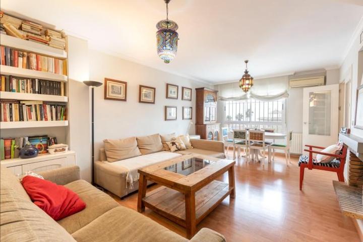 Adosada en venta en Granada, Albaicín photo 0