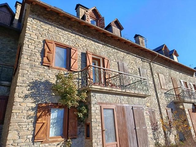 Casa en venta en Vielha e Mijaran photo 0