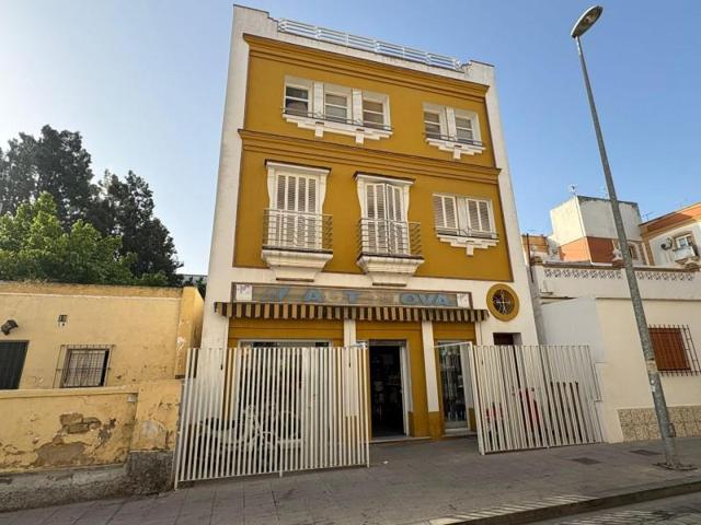 Edificio en venta en Sanlúcar de Barrameda, Centro-Cabildo photo 0