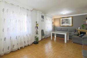 Casa en venta en Monachil, Zona metropolitana photo 0