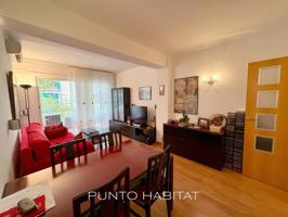 Piso en venta en Barcelona, El Baix Guinardó photo 0