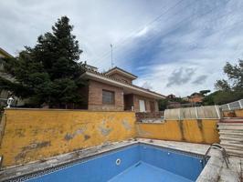 Casa en venta en Santa Maria de Palautordera photo 0