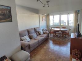 Piso en venta en Madrid, Pinar del Rey photo 0