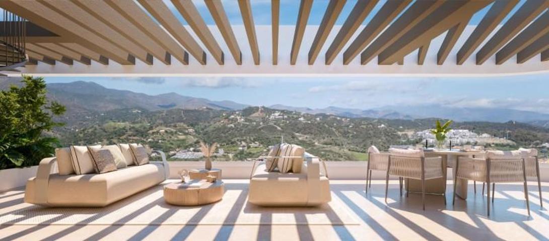 Apartamento en venta en Estepona, Zona Las Mesas photo 0