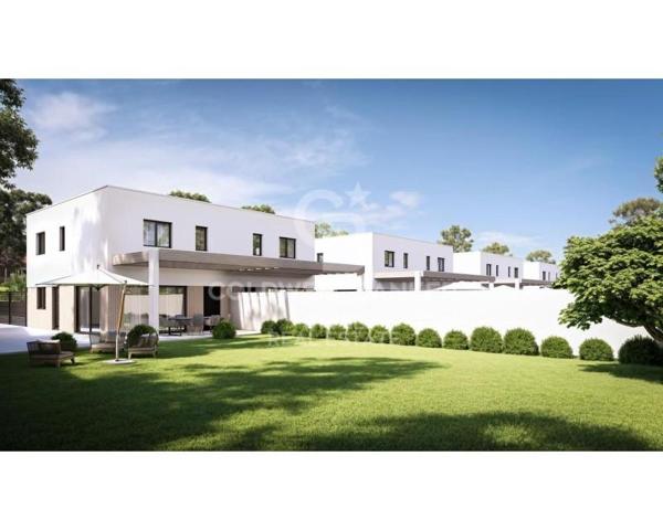 Casa en venta en Vacarisses photo 0