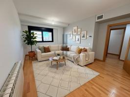 Piso en venta en Móstoles photo 0