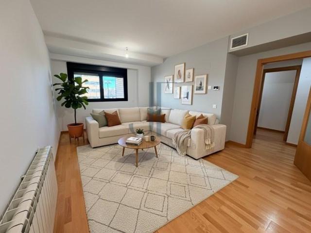 Piso en venta en Móstoles photo 0