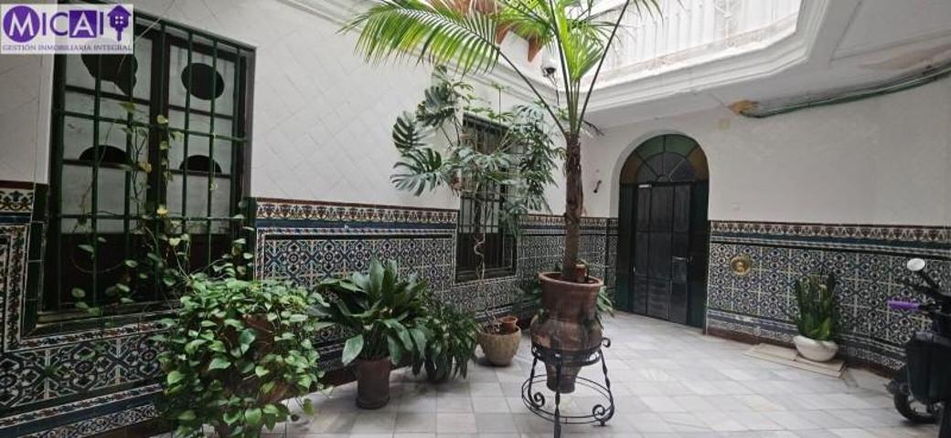 Piso en venta en Cádiz, Centro photo 0