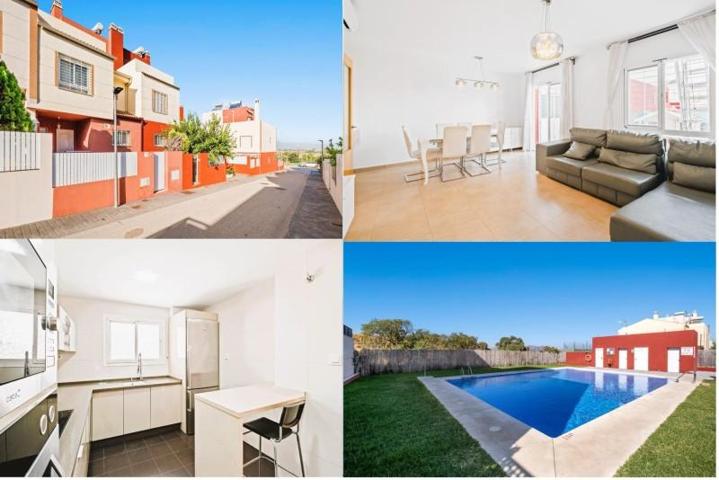 Adosada en venta en Alhaurín de la Torre, Capellanía - Retamar photo 0