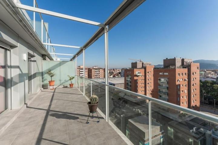 Atico Duplex en venta en Mollet del Vallès, Estacio del nord photo 0