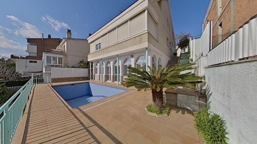 Chalet en venta en Sant Quirze del Vallès, Centre photo 0