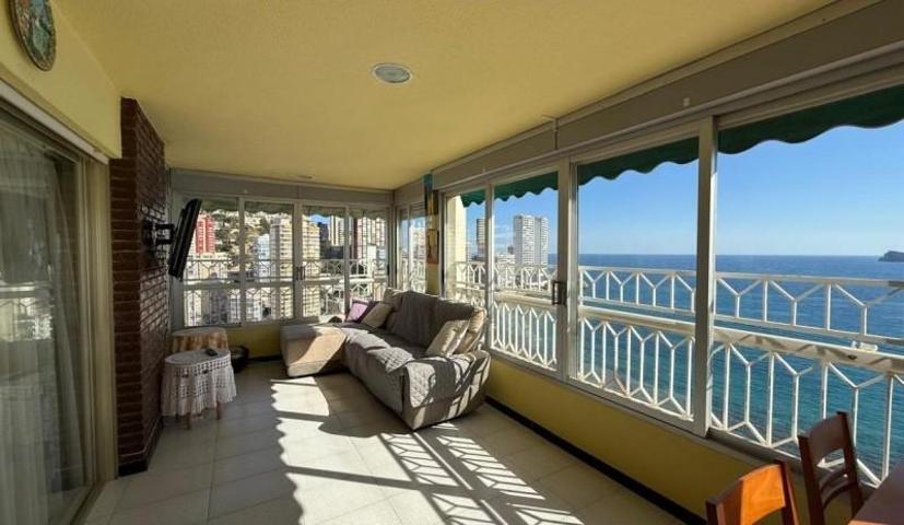 Apartamento en venta en Benidorm, Avenida del Mediterraneo photo 0