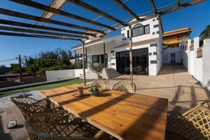 Chalet en venta en La Laguna, Guamasa-Los Baldíos photo 0