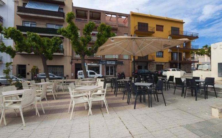Local comercial en venta en Roses, Centre photo 0
