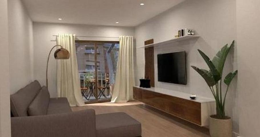 Apartamento en venta en Barcelona photo 0