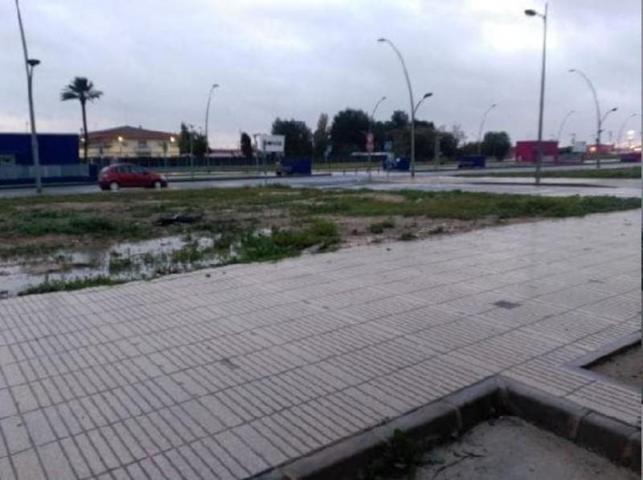 Terreno en venta en Alzira, Sagrada familia photo 0