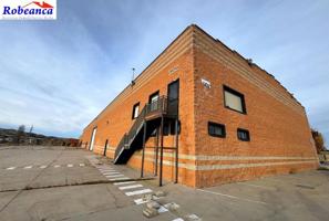 Nave industrial en venta en El Fresno, Fresno (El) photo 0