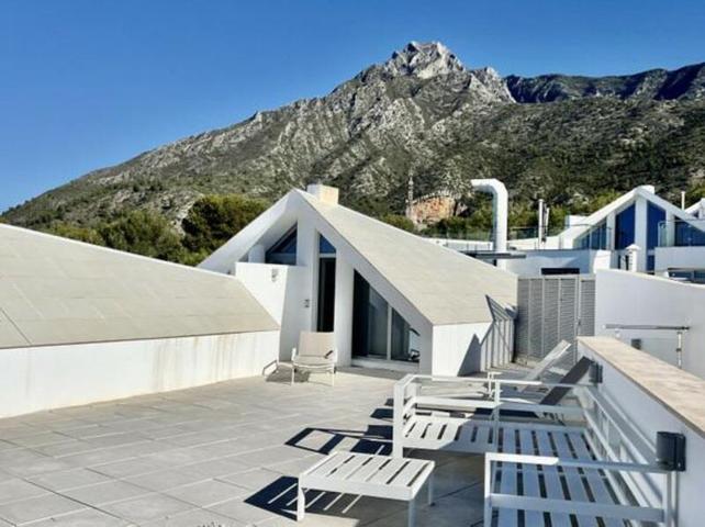 Casas de pueblo en venta en Marbella, Marbella Golden Mile - Meisho Hills photo 0