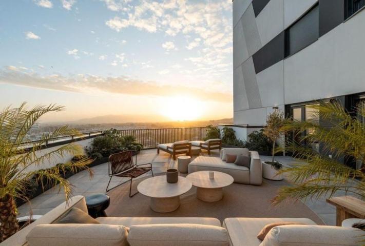 Apartamento en venta en Málaga, Martiricos photo 0