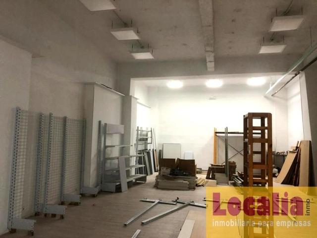 Local comercial en alquiler en Santander photo 0