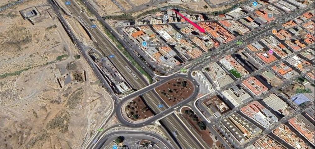 Local comercial en alquiler en Granadilla de Abona, San Isidro photo 0