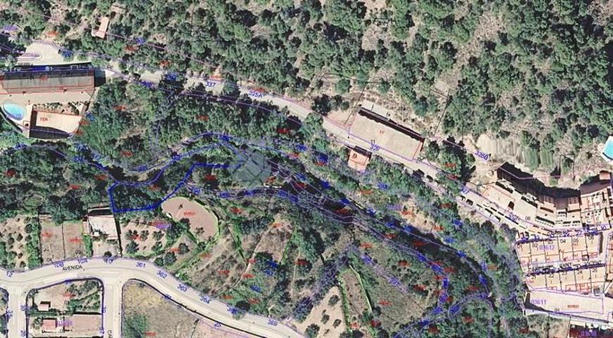 Terreno en venta en Serra, Serra photo 0