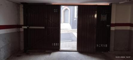 Parking en venta en Plasencia, Calle Plaza de Toros, 10600 photo 0